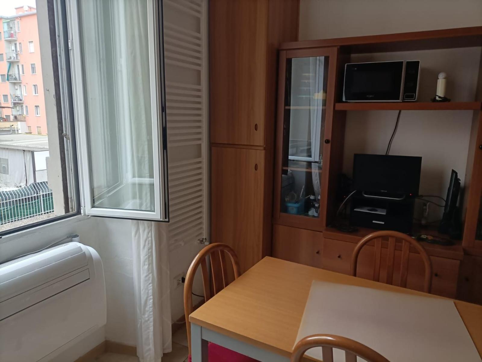 Monolocale Centro Apartman Milánó Kültér fotó